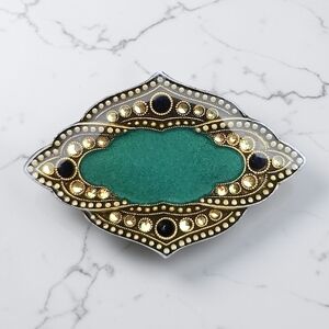 Vintage Catherine Popesco france Vrooch